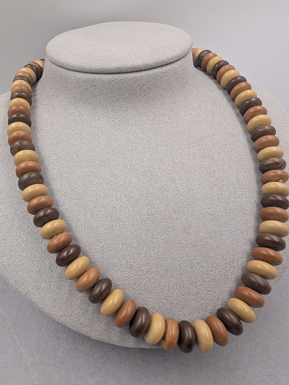 Handcrafted Disc Bead Necklace Multicolor Brown Honey Boho Retro | 1024